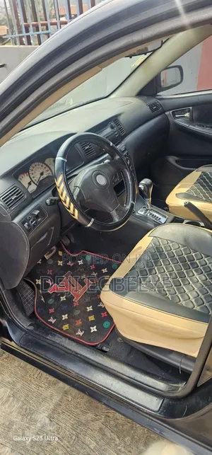 Toyota Corolla LE 2004 Black