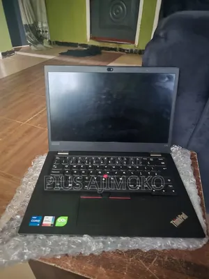 Laptop Lenovo ThinkPad 13 8GB Intel Core i5 HDD+SSD 256GB