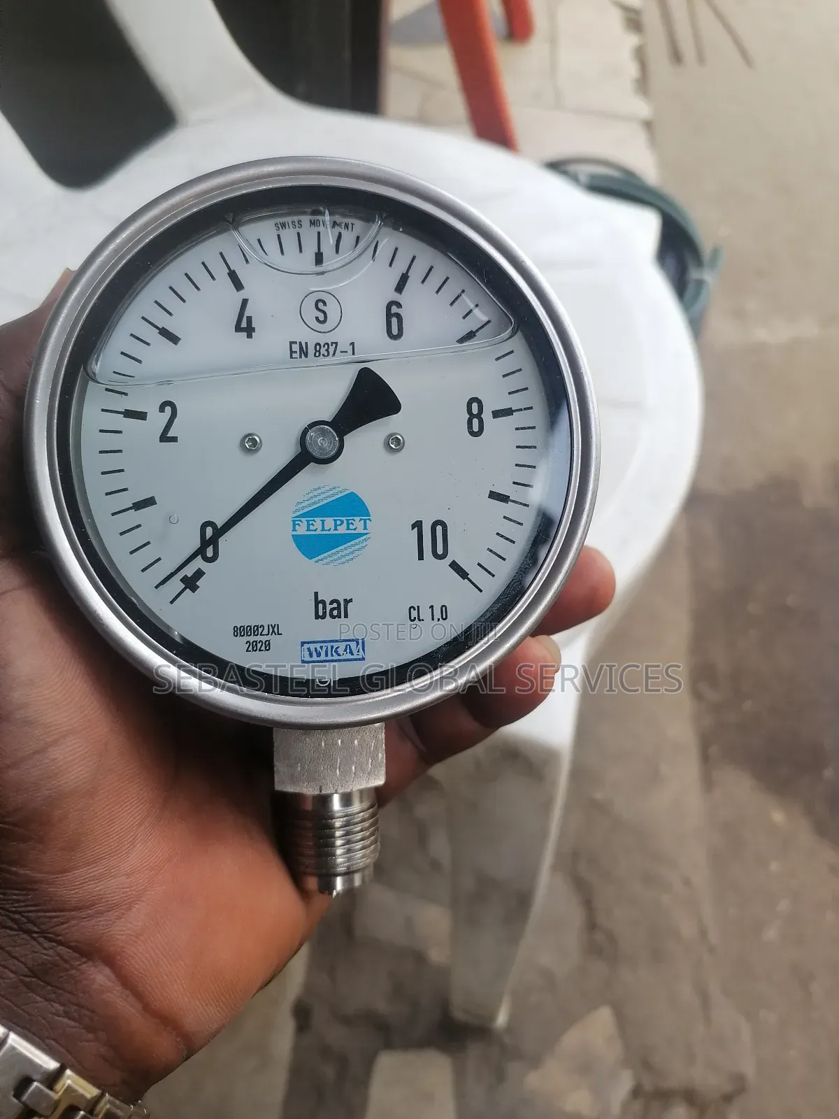 Pressure Gauge