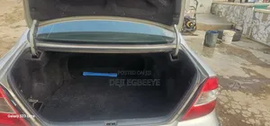Toyota Camry LE 4dr Sedan (2.4L 4cyl 4A) 2004 Silver
