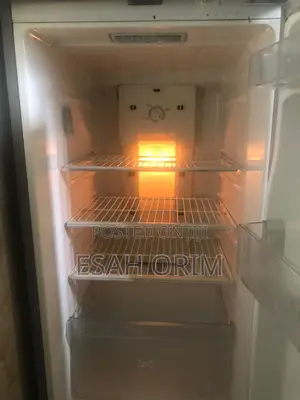 Lg Double Door Refrigerator 238l