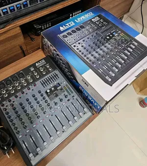 Alto 802 Live 8 Channels Mixing Console