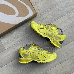 Original New Balance Asics Yellow