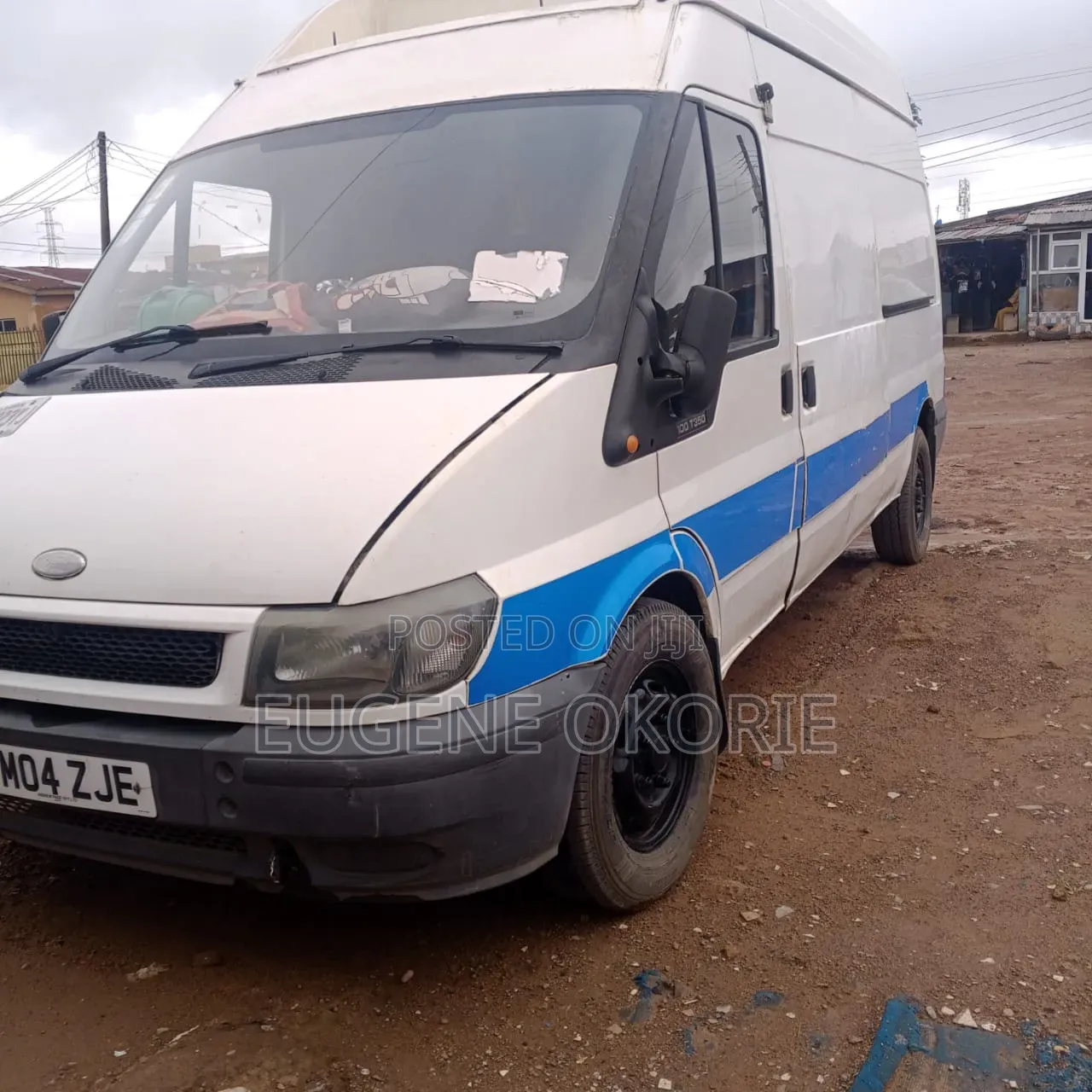 Ford Transit 2000 White