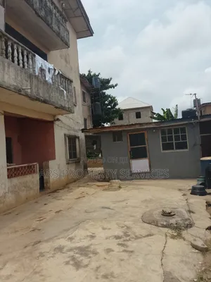 1bdrm Block of Flats in Ikorodu for sale