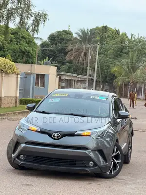 Toyota C-HR 2017 Gray