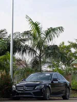 Mercedes-Benz C400 4Matic AWD Sedan (3.0L V6 7A) 2015 Black