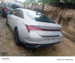 Hyundai Elantra 2023 Gray