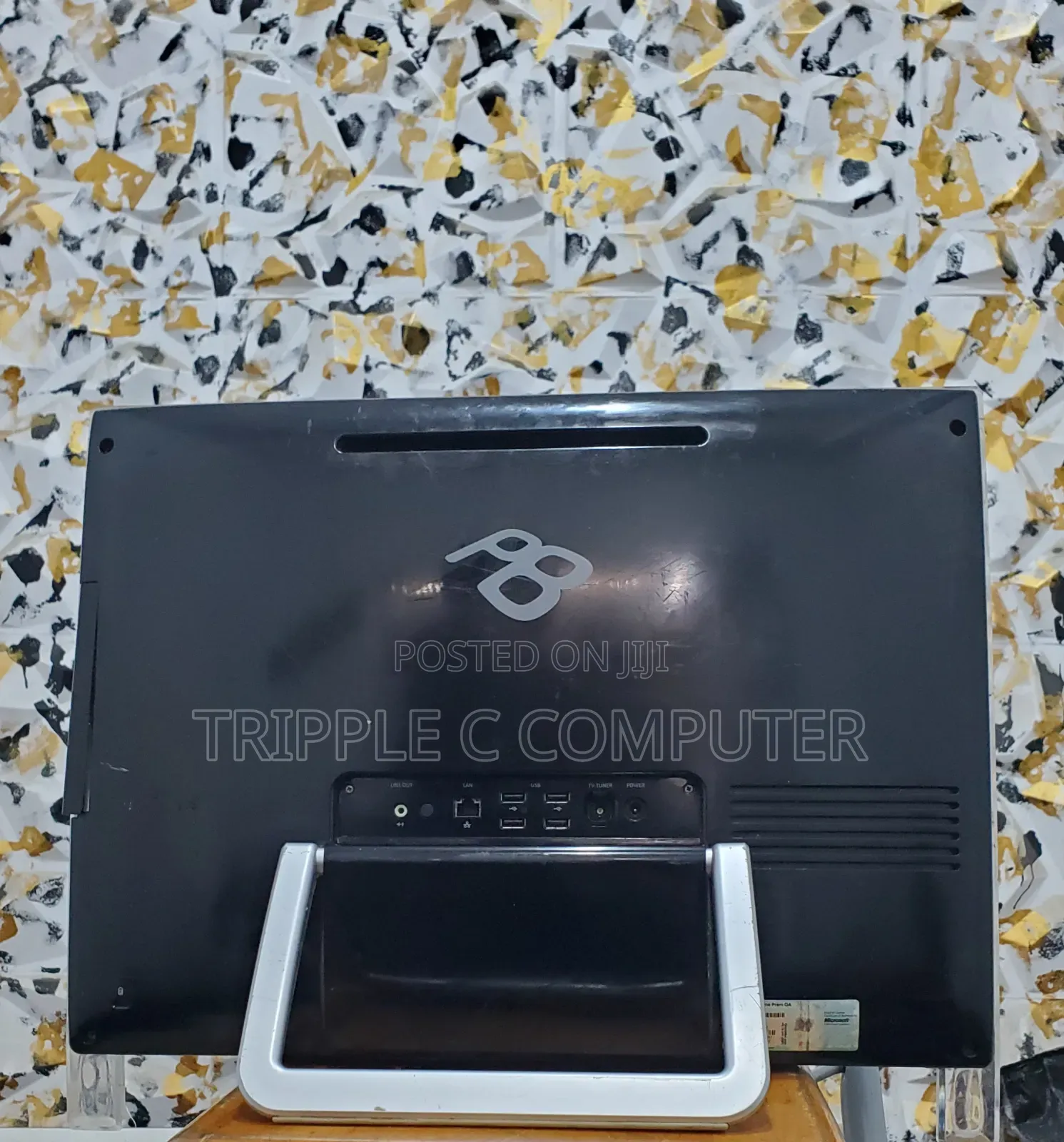 Desktop Computer 4GB Intel Pentium HDD 320GB
