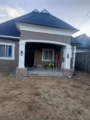Furnished 3bdrm Bungalow in Peace Estate, Gberigbe for sale
