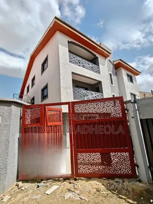 3bdrm Block of Flats in Secured Estate for sale