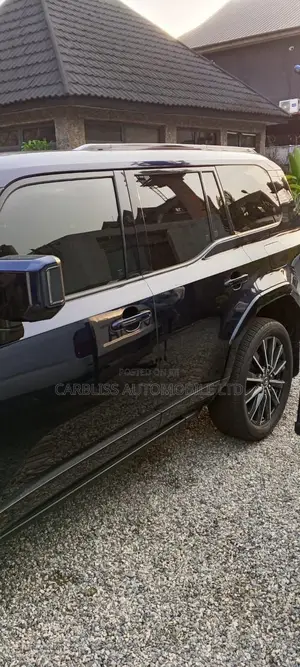 Lexus GX 550 Luxury 4WD 2025 Blue