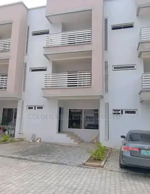 4bdrm Duplex in Utako for rent