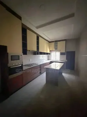 4bdrm Duplex in Utako for rent