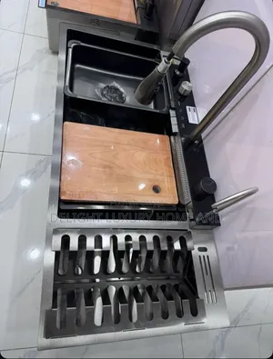 5 Button Smart Kitchen Sink With Plate Rack