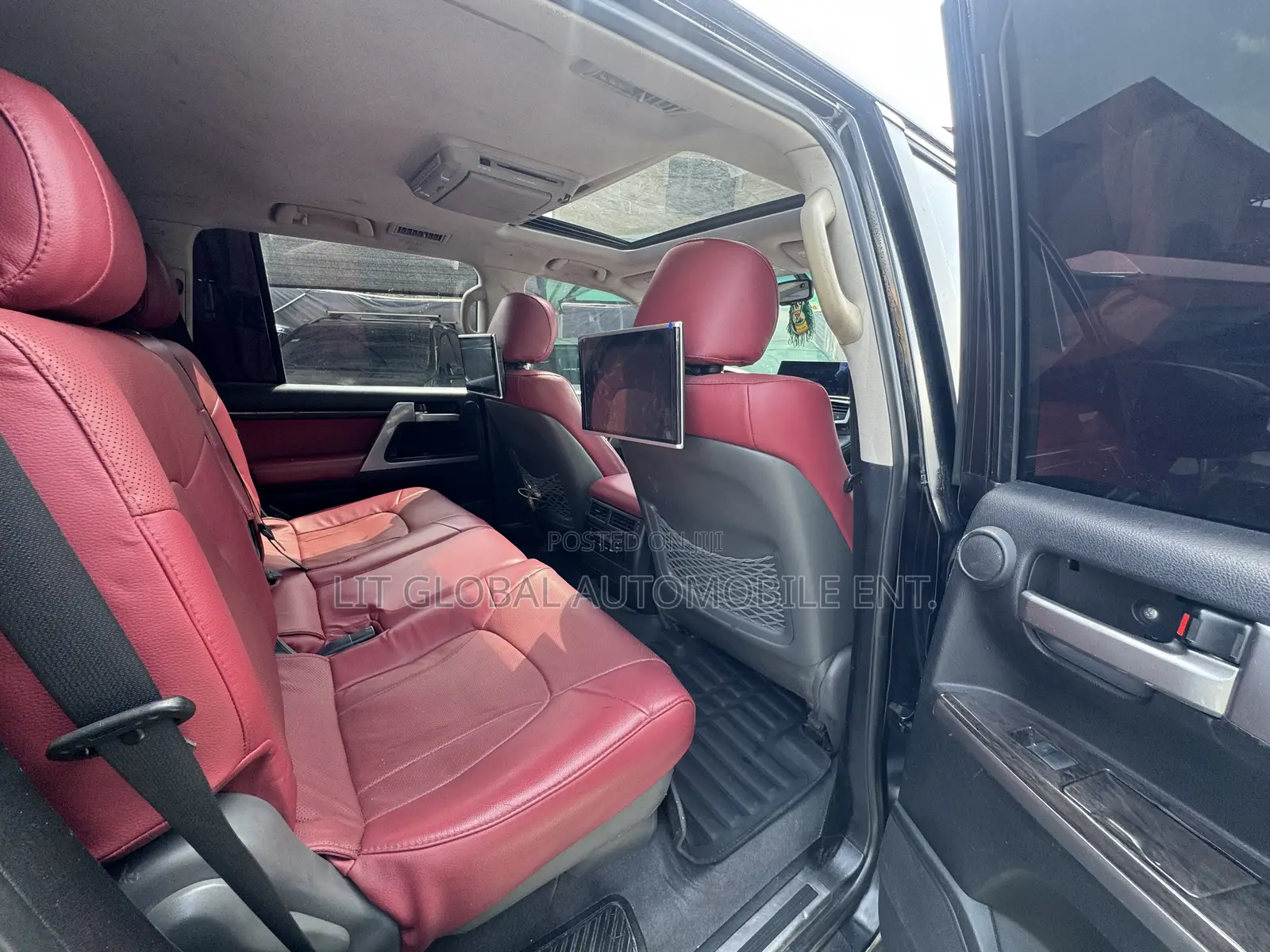 Toyota Land Cruiser 2012 Black
