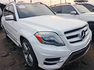 Mercedes Benz Glk350 2014. 2015.