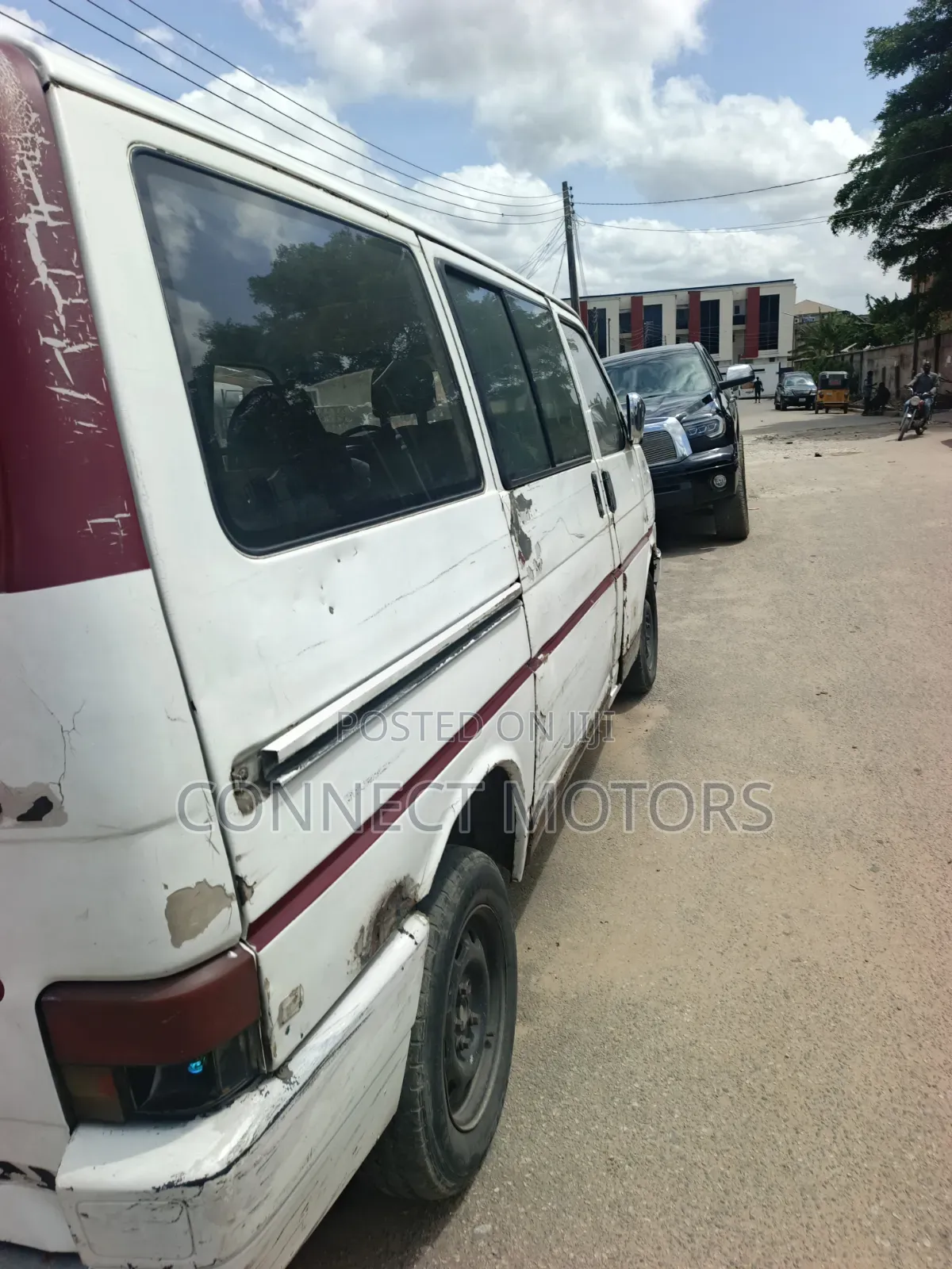 Volkswagen Transporter 2002 White