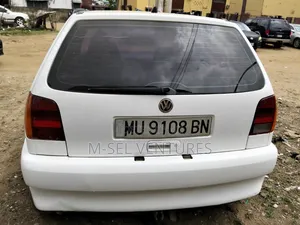 Volkswagen Polo 2000 White