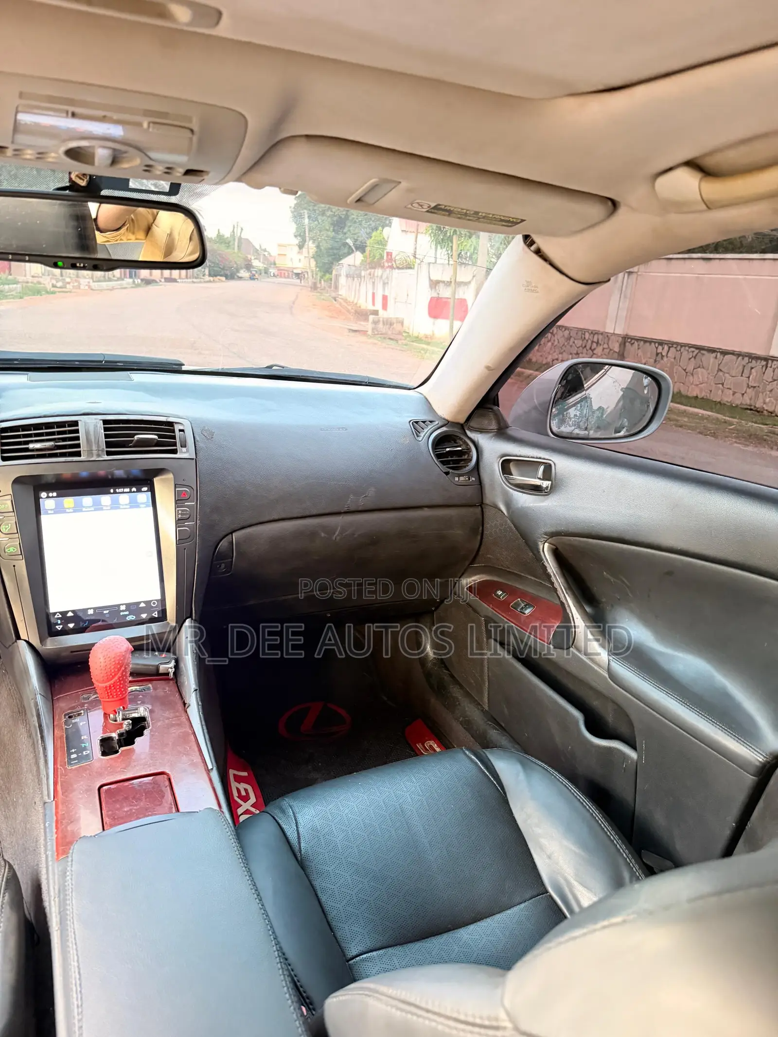 Lexus IS 2016 Silver