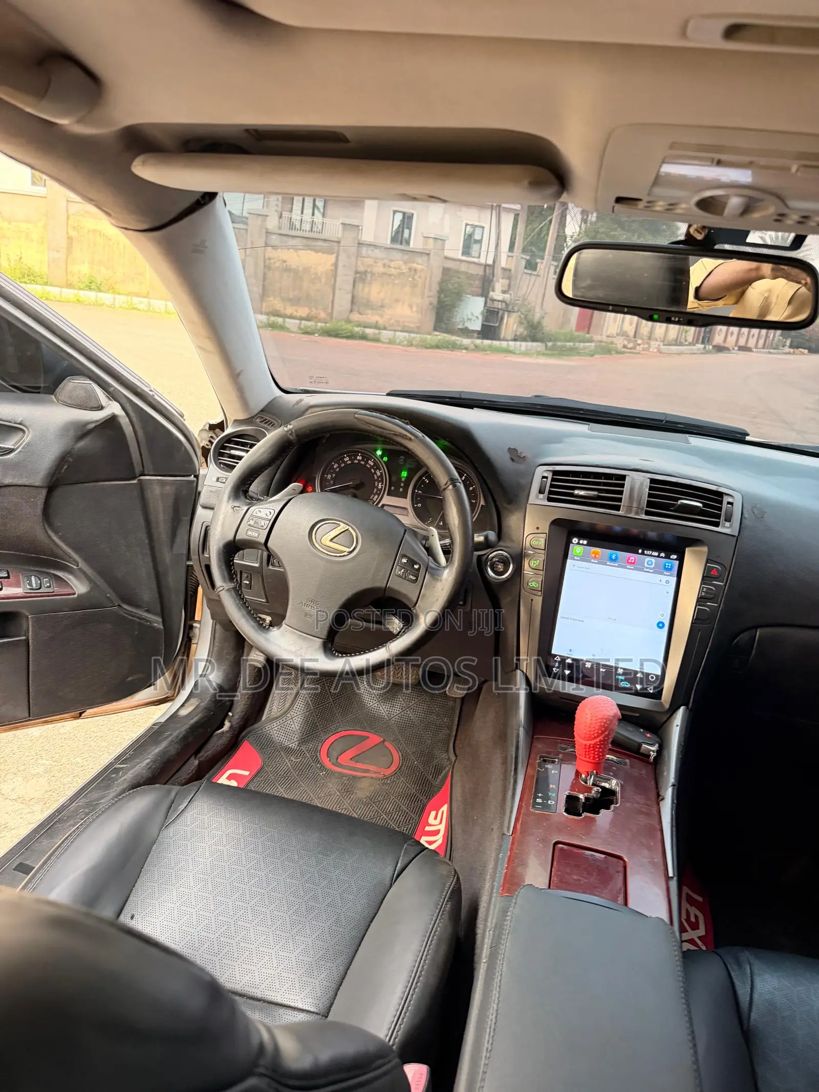 Lexus IS 2016 Silver