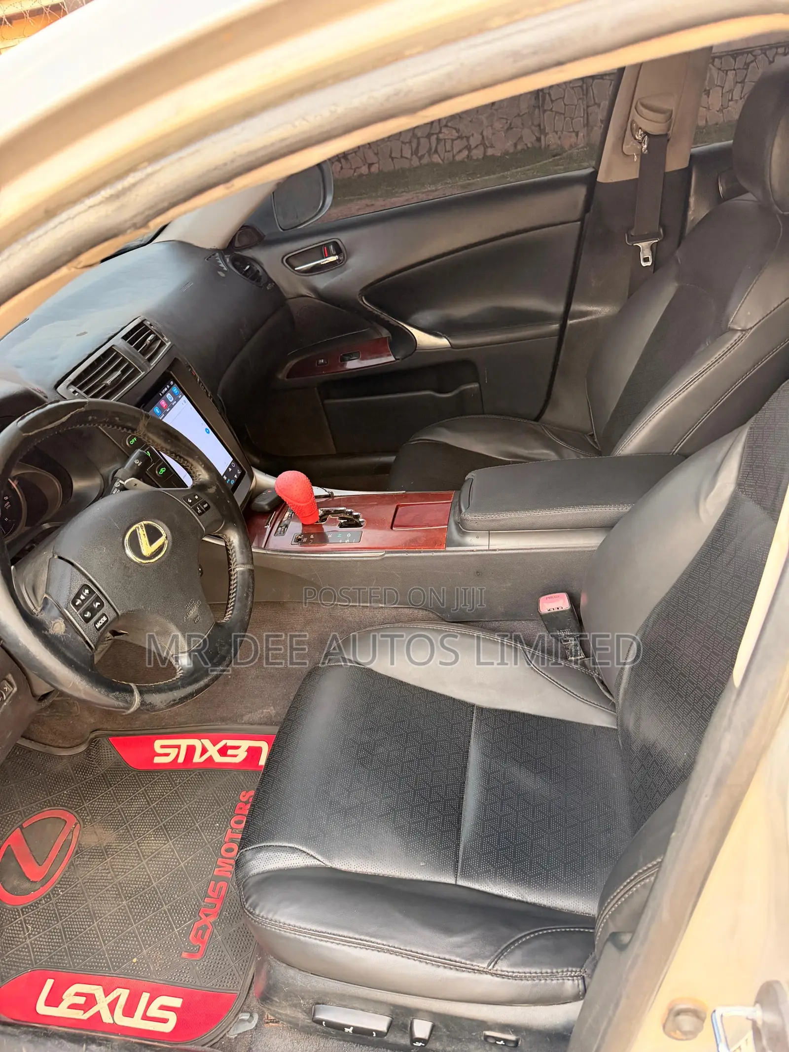 Lexus IS 2016 Silver