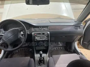 Honda Civic 1999 White