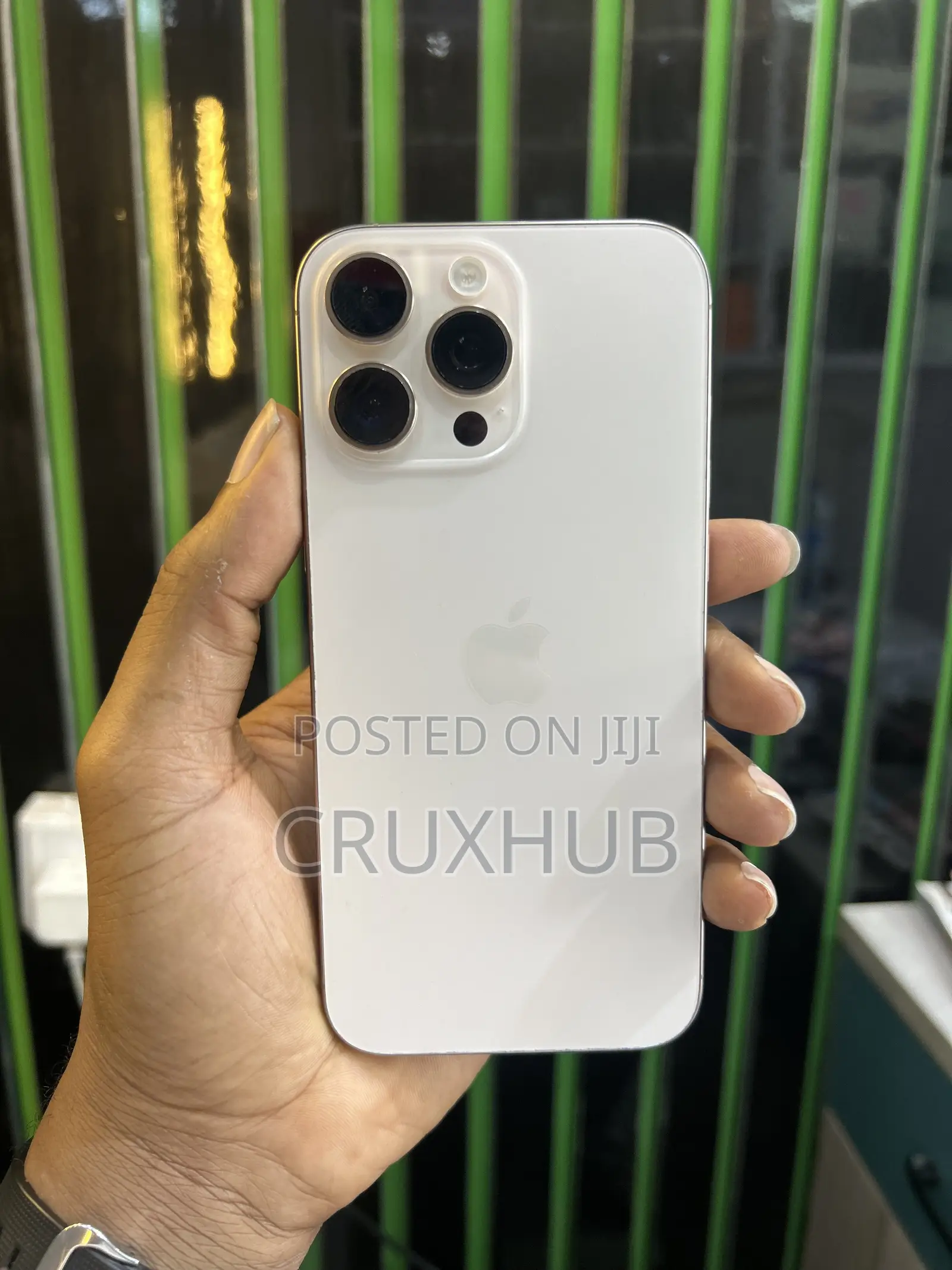 Apple iPhone 16 Pro Max 256 GB Gold
