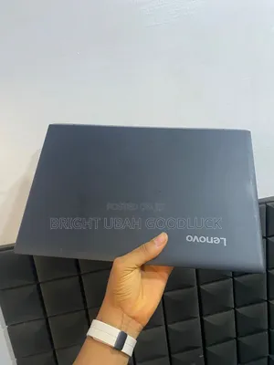 Laptop Lenovo IdeaPad 110 8GB Intel Core i5 HDD 500GB
