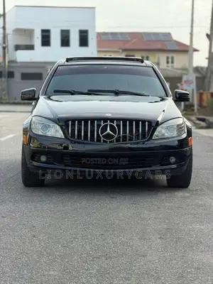 Mercedes-Benz C300 2012 Black