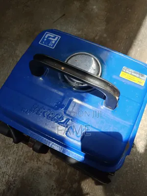Strong Small Generator