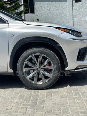 Lexus NX 300 AWD 2018 Silver