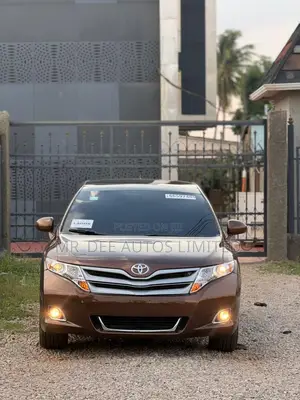 Toyota Venza 2010 Brown
