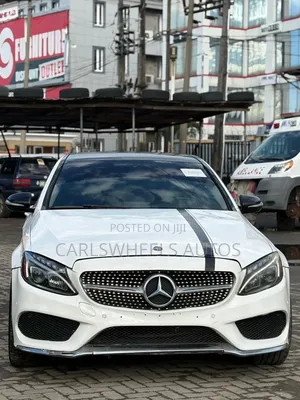 Mercedes-Benz C300 Luxury 4dr AWD 4Matic Sedan (2.0L 4cyl 7A) 2015