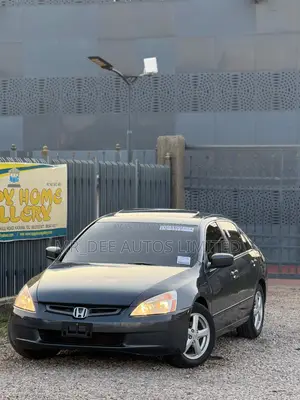 Honda Accord 2004 Gray