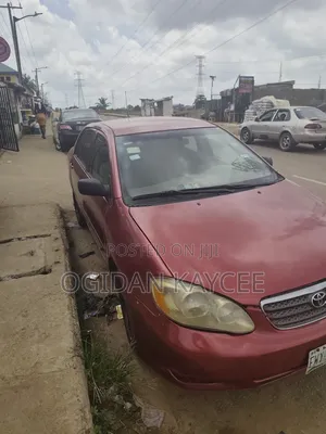 Toyota Corolla 2005 Red