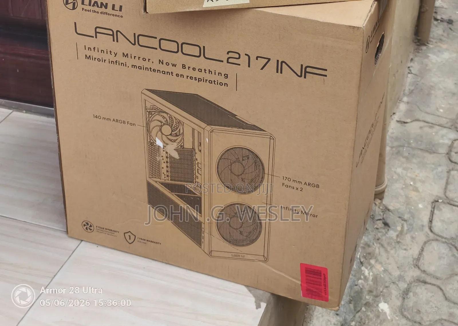 Lancool 217 Computer Case (Walnut Wood)