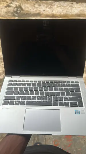 Laptop HP EliteBook x360 1030 G4 18GB Intel Core 5 HDD+SSD 250GB