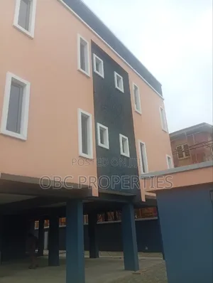 3 Bedrooms Flat With Rooms Ensuite