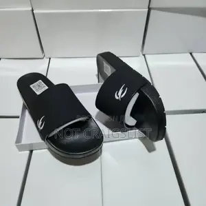 Quality Men Slides in Lagos | Affordable Luxury Palm Slides