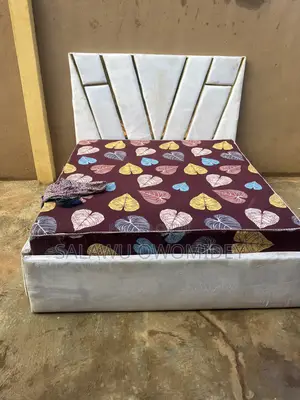 Bedframe and Mattress