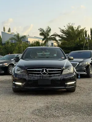Mercedes-Benz C300 2013 Black