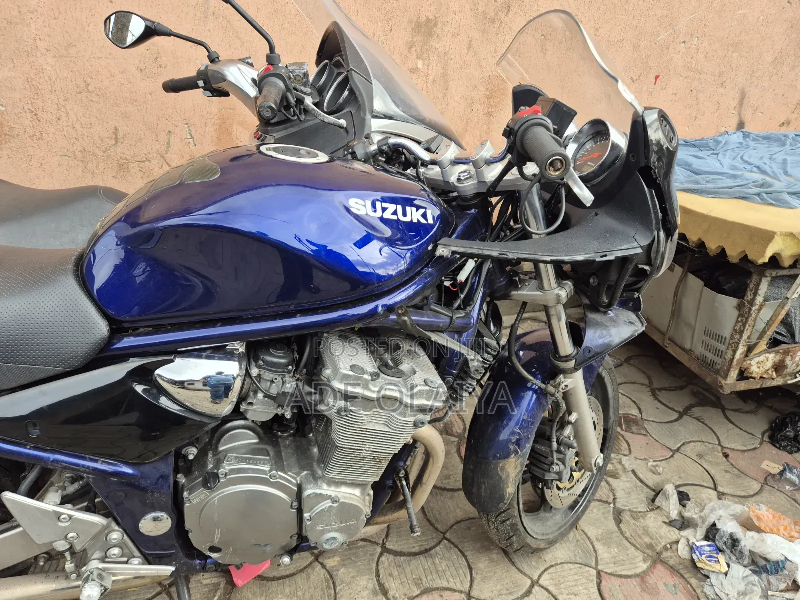 Suzuki Bandit 2004 Blue