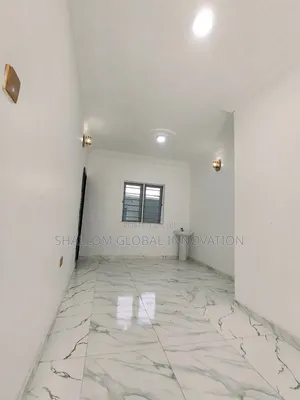 2bdrm Block of Flats in God City Estate, Akobo for rent