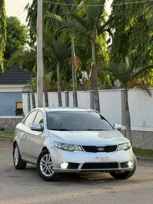 Kia Cerato 2010 Silver