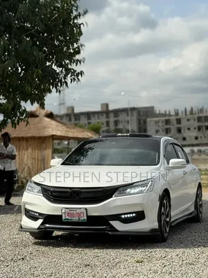 Honda Accord EX-L V-6 4dr Sedan FWD (3.5L 6cyl 6A) 2013 White