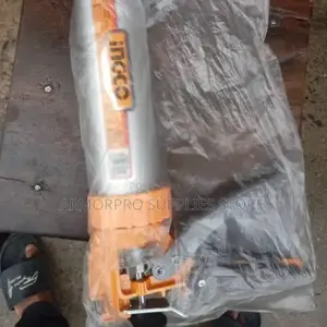 Ingco Brand Grease Gun For Automotive And Industrial Lubrication