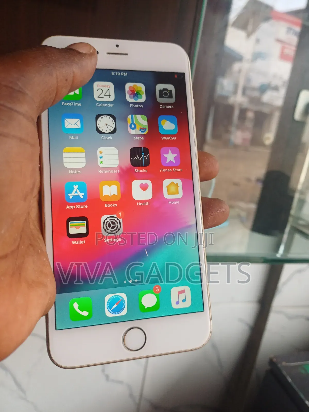 Apple iPhone 6s Plus 64 GB Gold