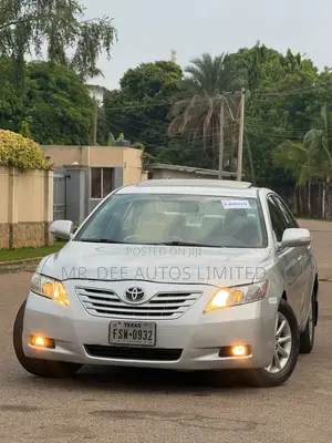 Toyota Camry 2009 Silver