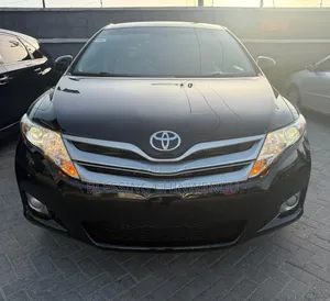 Toyota Venza Limited 2010 Black